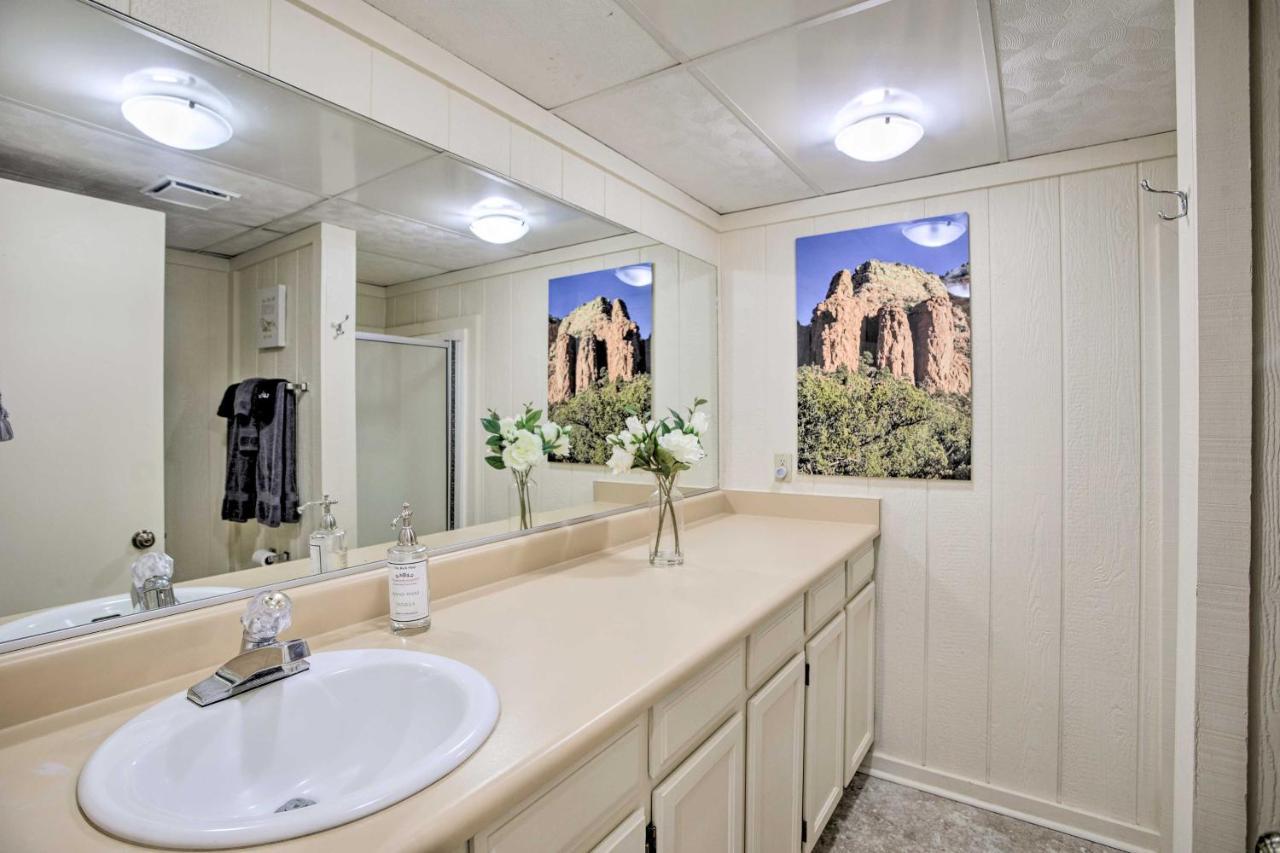 Sedona Hideaway With Swim Spa And Private Tavern! Luaran gambar